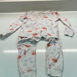 Petidoux size 4 pajamas